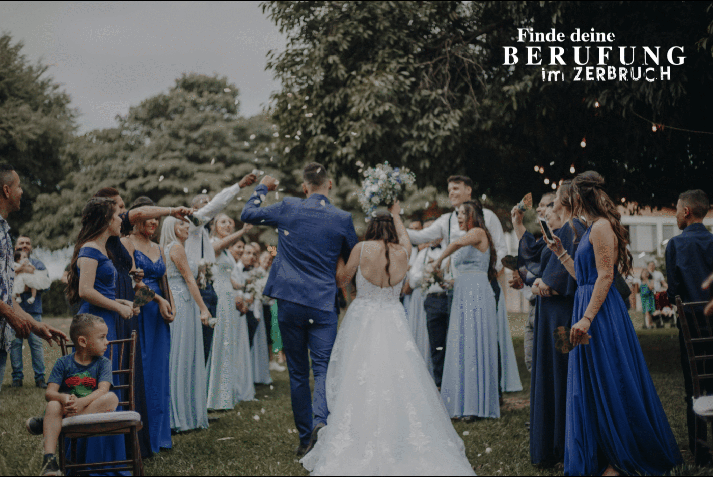 JESUS AUF DER HOCHZEIT AM FEIERN
